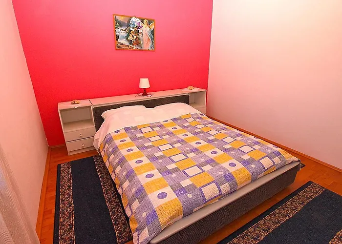 926 Apartament *